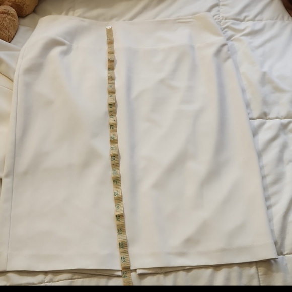 Size 8 Alfani Cream Suit Skirt Separate - Picture 5 of 7